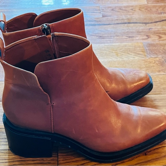 Franco Sarto “Dalden” Women's ANKLE Boot Sz 9M, Tobacco - Picture 4 of 6